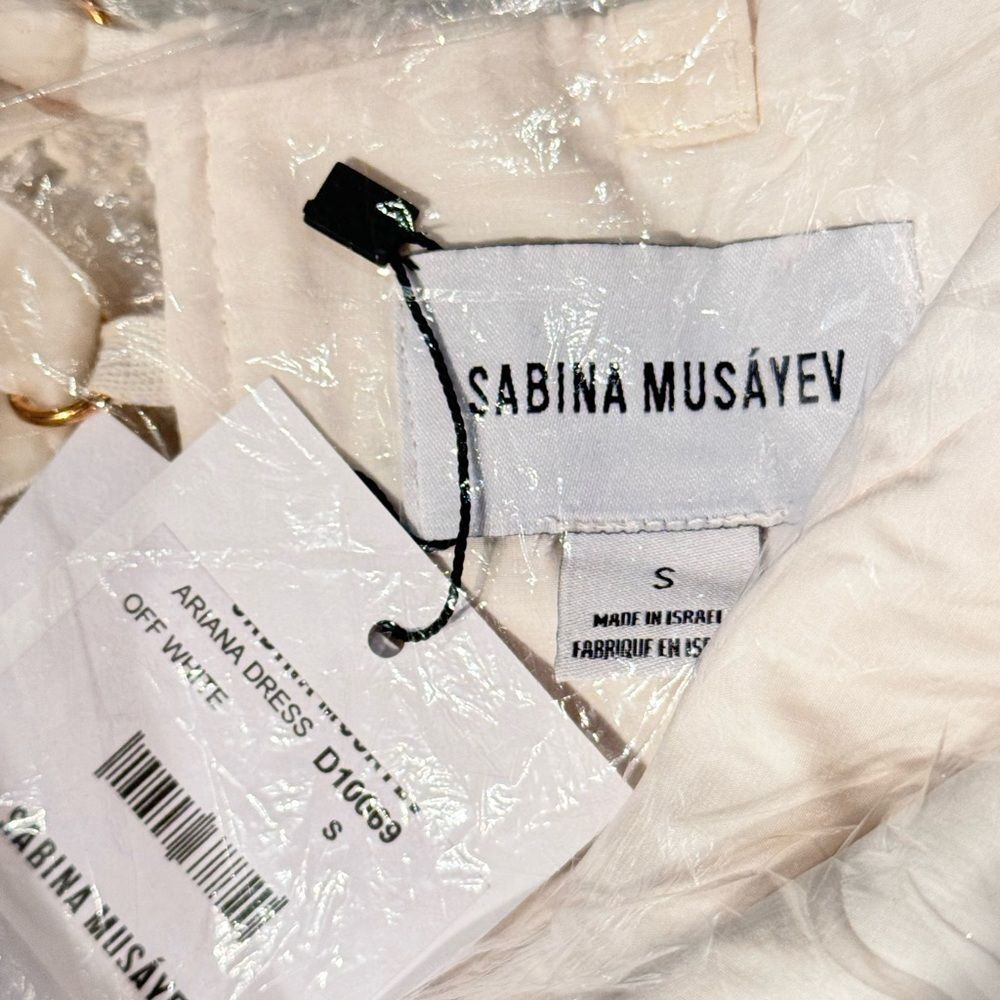 Sabina Musayev Ariana Lace Up Dress in Off White Lace - Picture 3 of 6